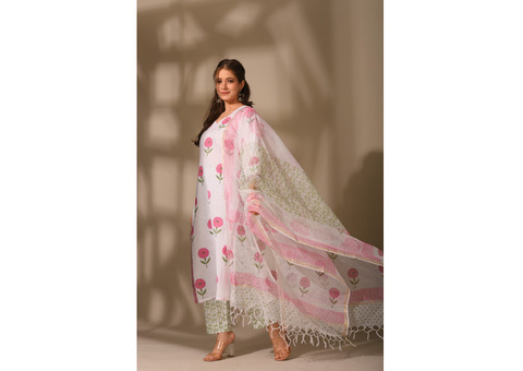Step into style heaven: Shop the Finest Collection of ethnic Wear at  Phullkari.