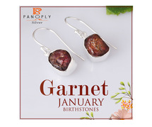 Sparkle in Style with January Birthstone Jewelry: Garnet's Timeless Elegance