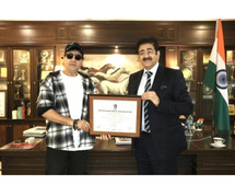 Usman Khan Honoured with Life Membership of International Film and Television Club of AAFT