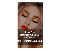 Best Professional Makeup Artist Course in Delhi