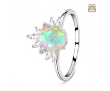 Best Opal Ring To Complement Your Bridal Look