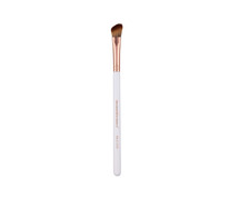 Buy Angled Nose Contouring Brush Online – Beautilicious India