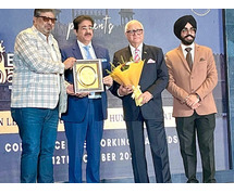 Sandeep Marwah Honoured for His Exemplary Contribution to Women Empowerment