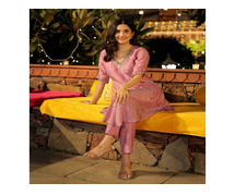 Pretty Kurti Sets for Women - Great Ethnic Outfits for a Stylish Look!