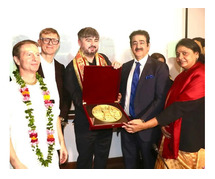 Sandeep Marwah Honored by Deputy Mayor of Grozny, Russia, at BRICS Forum Peace Conference