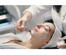 Transform Your Skin: Best Chemical Peel Treatment in Delhi at Kosmoderma