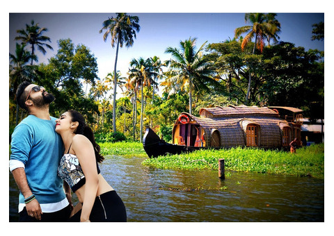 Affordable Kerala with houseboat tour for 6 days