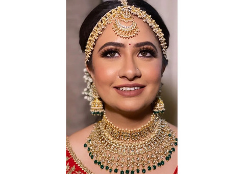 Top Makeup Artists in Delhi NCR. Discover Exceptional Beauty Services