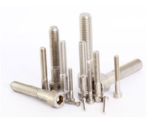 Socket Head Cap Screws Manufacturer and Exporter in India | Roll Fast