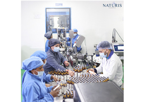 Ensure Top Quality with a Private Label Cosmetic Manufacturer in India