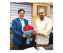 Sandeep Marwah Engages in Strategic Discussions with Prasar Bharati