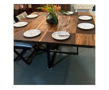 Dine Smart: Buy the dining table today and save 5%!