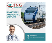 Avail King Train Ambulance service in Kolkata with medical setup