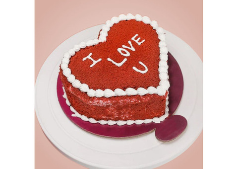 Celebrate Valentine’s Week with YummyCake’s Cakes & Hampers!