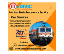 Medivic Train Ambulance in Raipur Transports Patients Comfortably