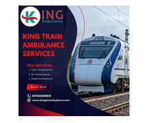 King Train Ambulance in Varanasi Crew Provides Continuous Care on Trains