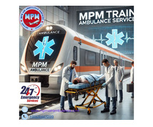 Kolkata’s MPM Train Ambulance Transfer Patients With Serious Injuries Immediately