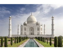 Popular Delhi to Agra tour package by bus