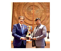 Sandeep Marwah Honored as Global Chair for Media & Entertainment at World Leader Summit