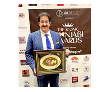 Sandeep Marwah Honored with Iconic Punjabi Award at Grand Ceremony in Dubai