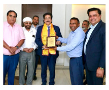 Sandeep Marwah Honored for Promoting India-Australia Relations through Art and Culture