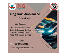 King Train Ambulance Prepares the Location before Departure in Allahabad