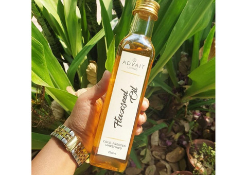 Pure Cold-Pressed Flaxseed Oil by Advait Living – Natural Support for Healthy Cholesterol
