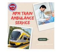 MPM Works with Enthusiasm during Transit in Kolkata in a Train Ambulance