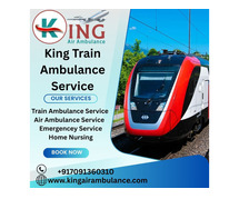 King explains what a patient needs to do first in Train Ambulance in Ranchi